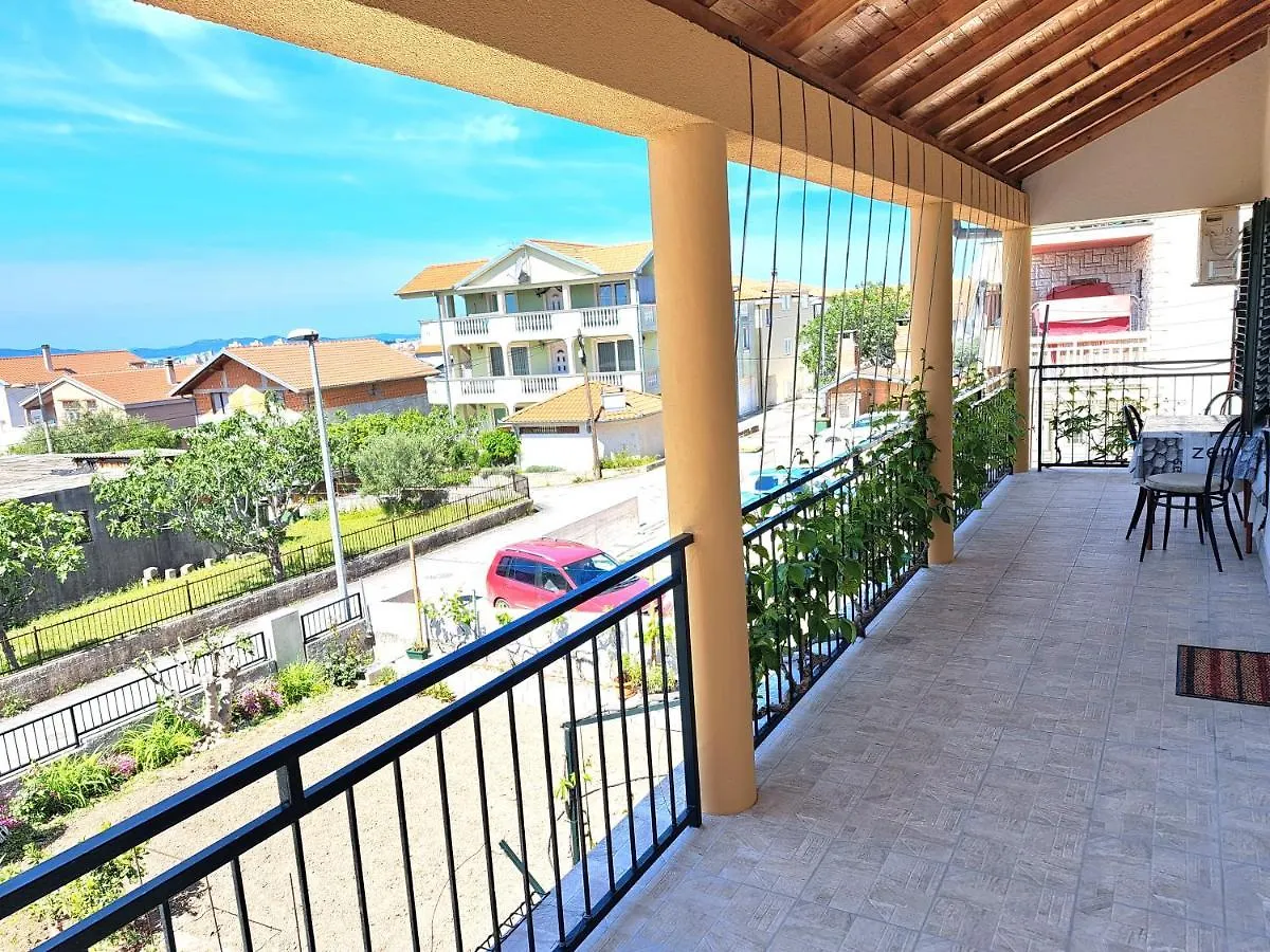 Three Bedroom Apartment Niko Zadar 0*,